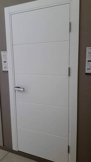 Міжкімнатні двері фарбовані модель g-02