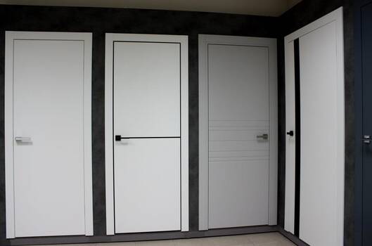 Міжкімнатні двері фарбовані окрашенная дверь модель a01